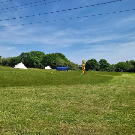 Hotel Dorset Glamping Fields Corfe Mullen Zewnętrze zdjęcie