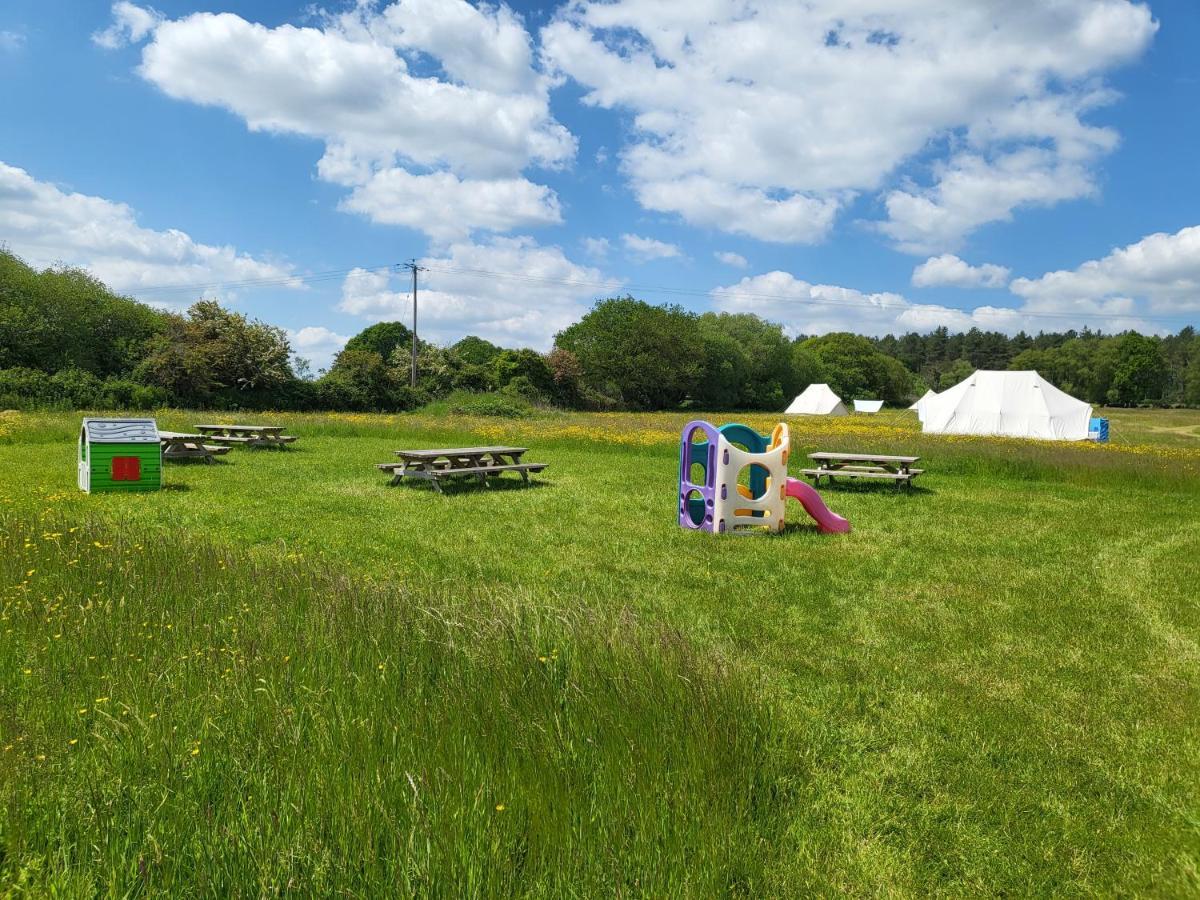 Hotel Dorset Glamping Fields Corfe Mullen Zewnętrze zdjęcie